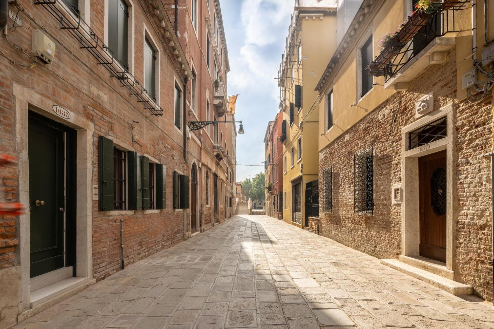 San Giacomo Dall'Orio Garden Apartment R&R Venedik Dış mekan fotoğraf